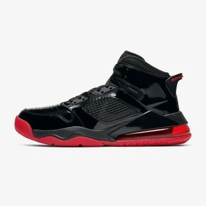 Jordan Mens Size 9.5 Mars 270 Black/Gym Red (New)